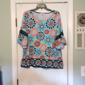 Crown & Ivy curvy shirt.